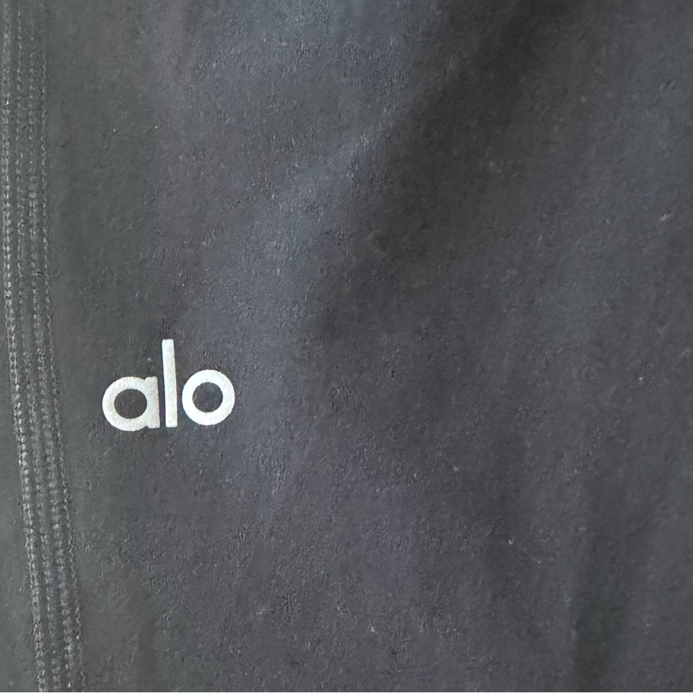 ALO High-Waist Alosoft Lounge Legging. Size Medium. EUC! - Picture 3 of 4
